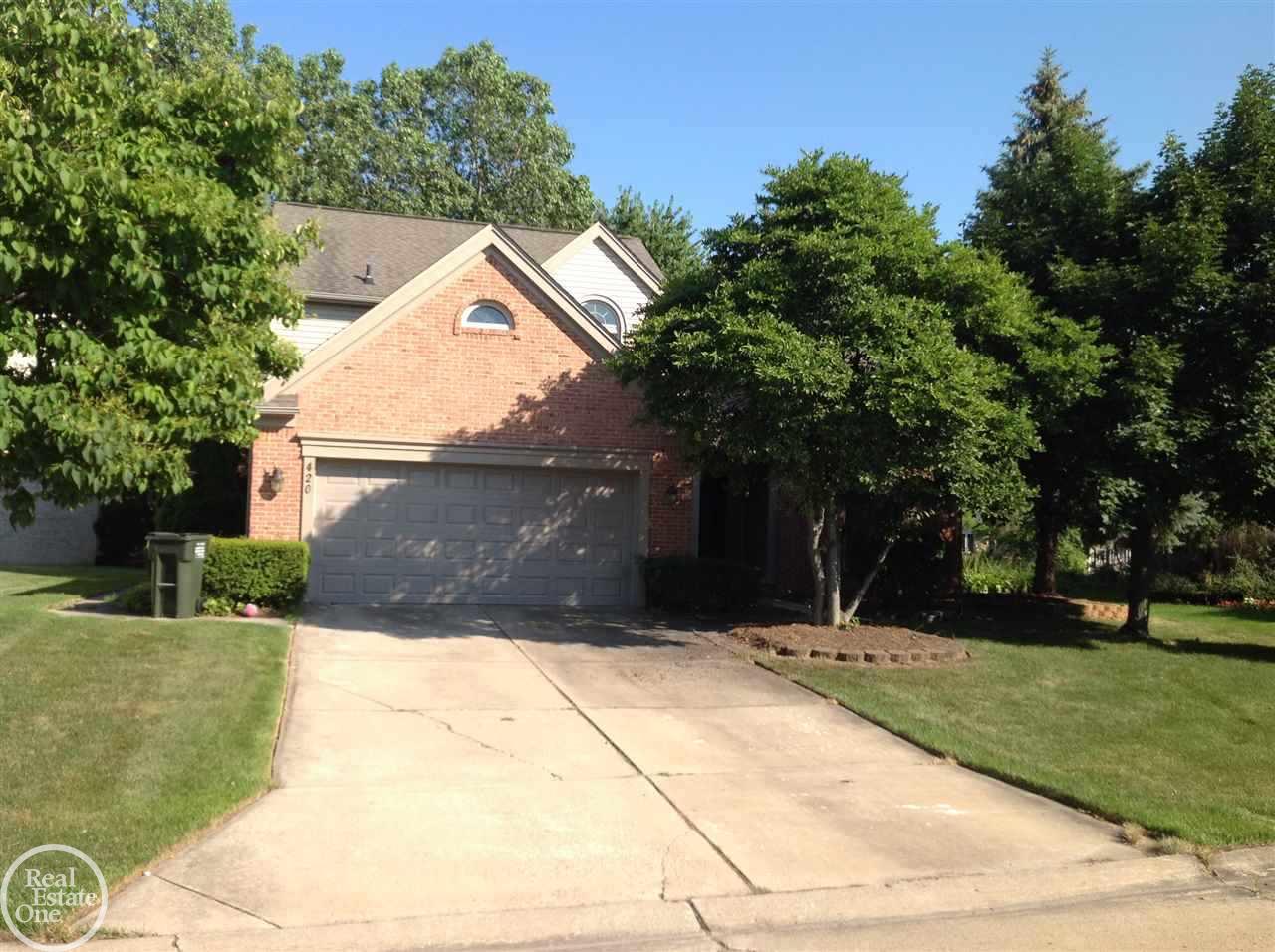 420 Mayapple Court Rochester Hills, MI 48307 - Photo 1 of 23