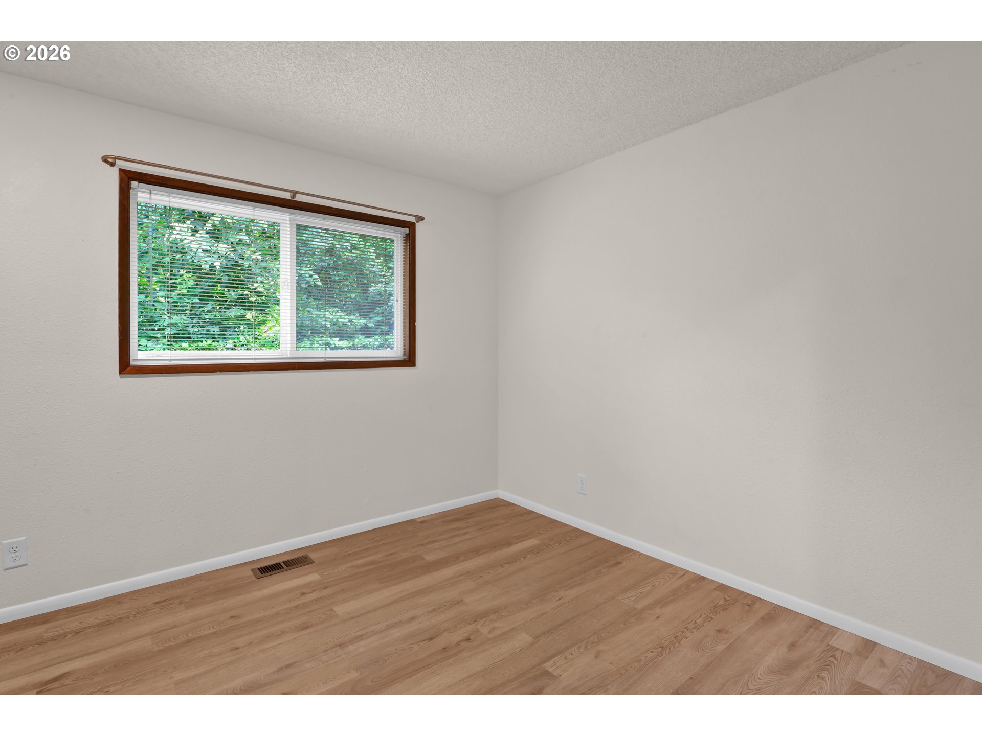 4017 Dillard Road Eugene, OR 97405 - Photo 19 of 37