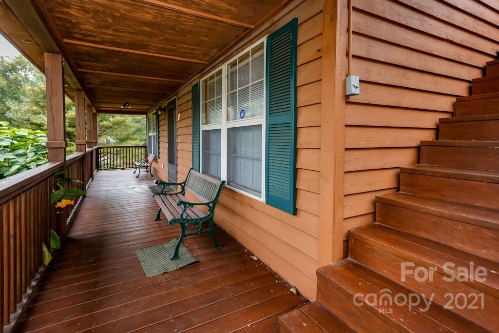 303 Blue Rock Road Hendersonville, NC 28792 - Photo 7 of 32 Gallery Image 7