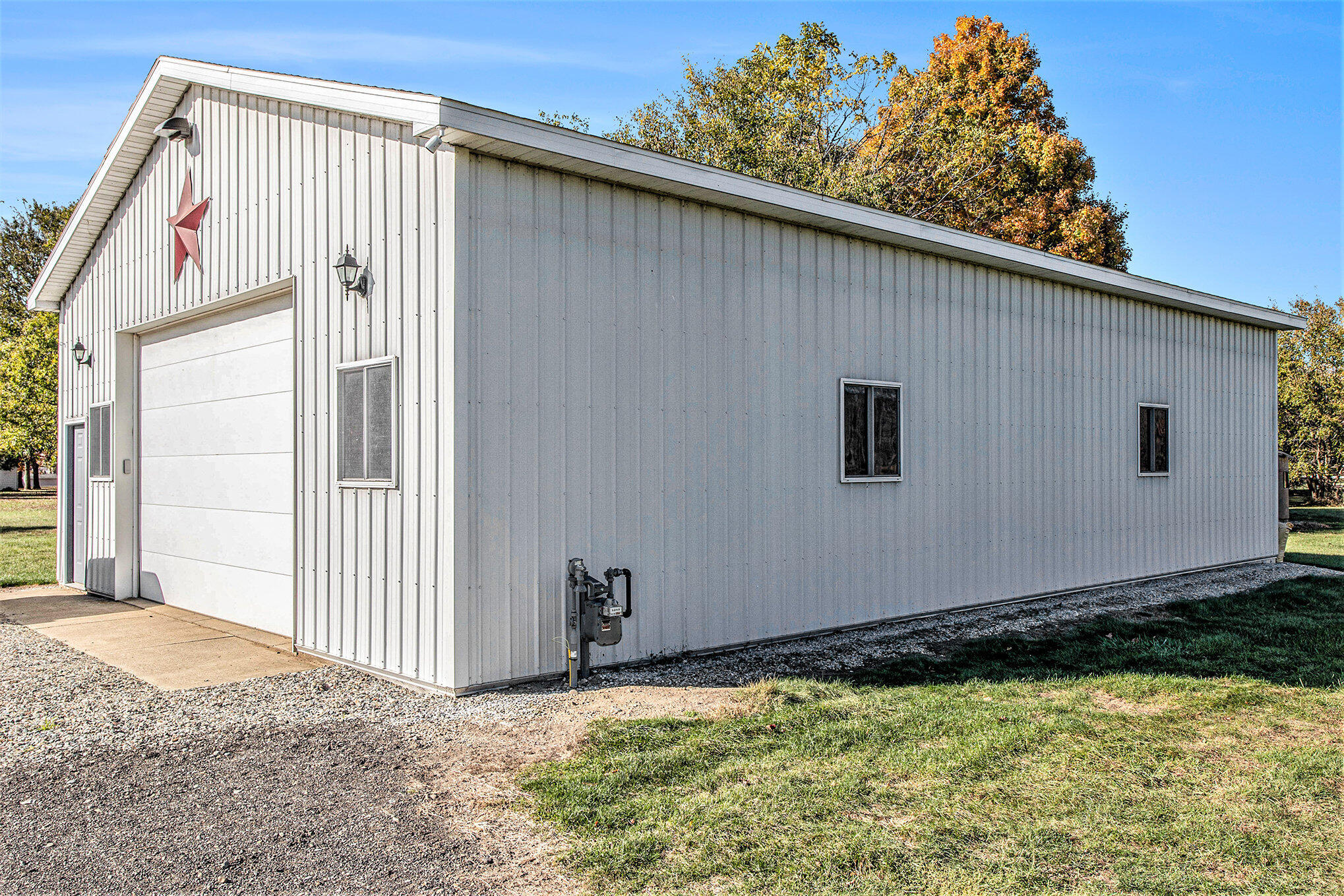 944 Lukesport Road Quincy, MI 49082 - Photo 2 of 21 016_944_lukesport_rd_quincy_mi_49082_27_