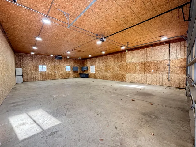 $314,900 | 944 Lukesport Road, Quincy, MI 49082