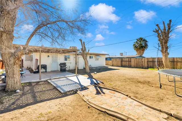 $256,900 | 25478 Cheryle Street, Barstow, CA 92311