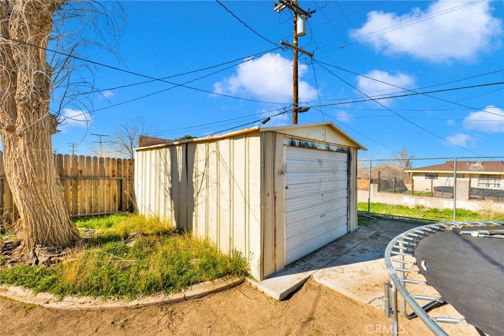 25478 Cheryle Street Barstow, CA 92311 - Photo 32 of 40