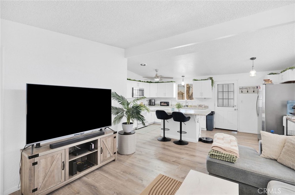 25478 Cheryle Street Barstow, CA 92311 - Photo 9 of 40