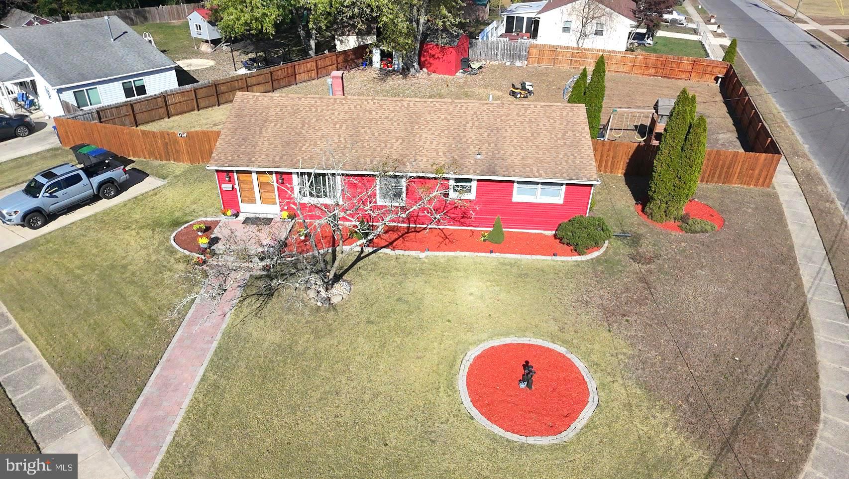 809 Jaguar Road Lindenwold, NJ 08021 - Photo 2 of 24 an aerial view of a house with swimming pool