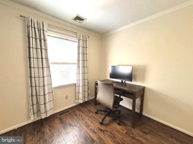 $325,000 | 809 Jaguar Road, Lindenwold, NJ 08021