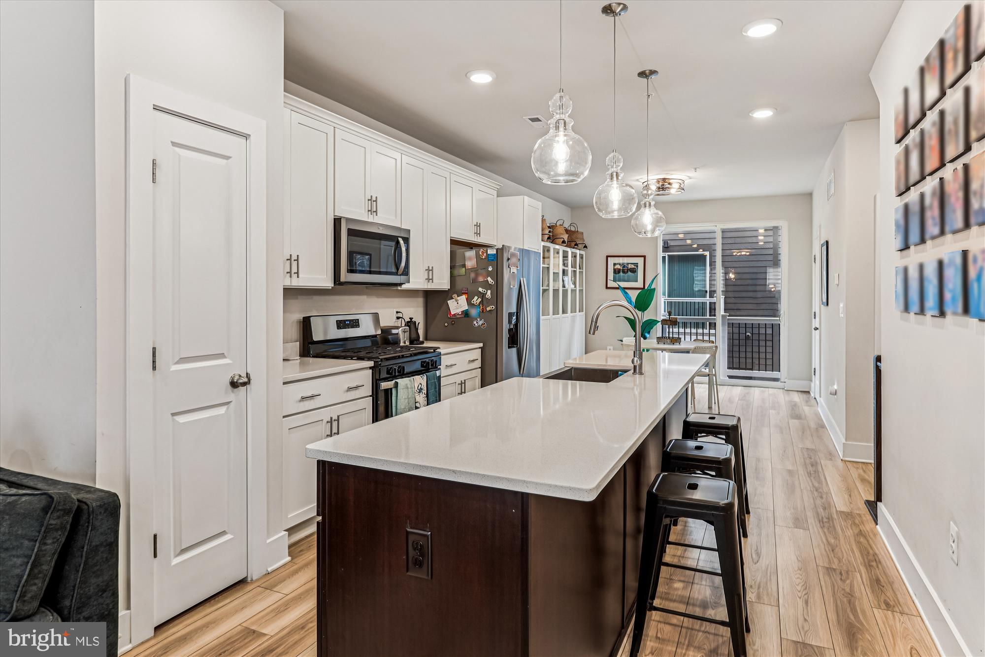 112 Glass Lane Baltimore, MD 21230 - Photo 12 of 49 Kitchen Island