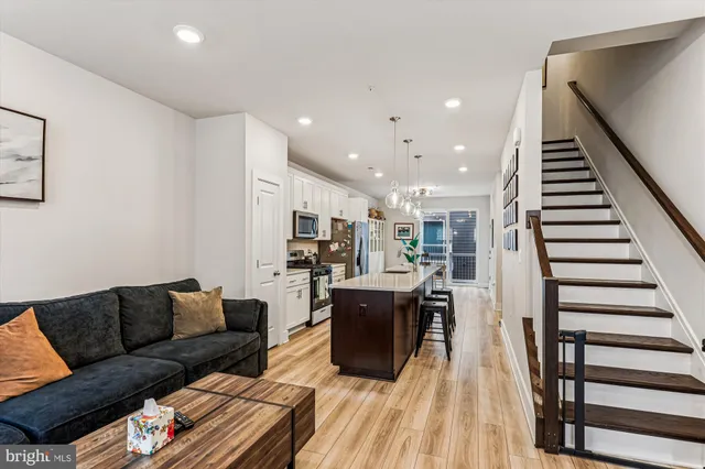 $599,990 | 112 Glass Lane, Baltimore, MD 21230