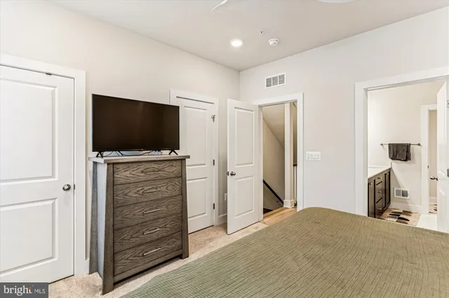 $599,990 | 112 Glass Lane, Baltimore, MD 21230