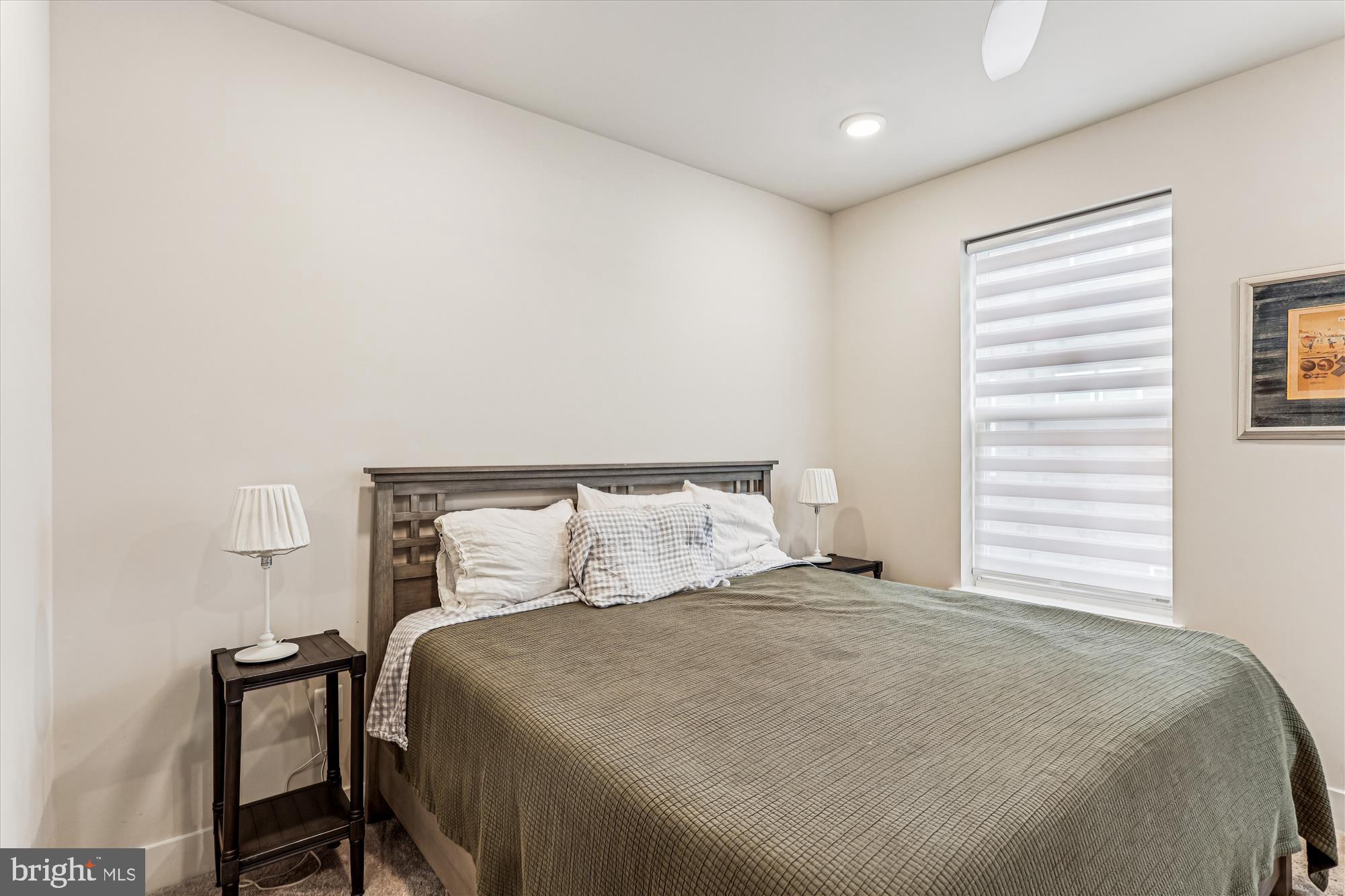 112 Glass Lane Baltimore, MD 21230 - Photo 17 of 49 Primary Bedroom