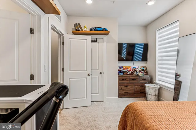 $599,990 | 112 Glass Lane, Baltimore, MD 21230