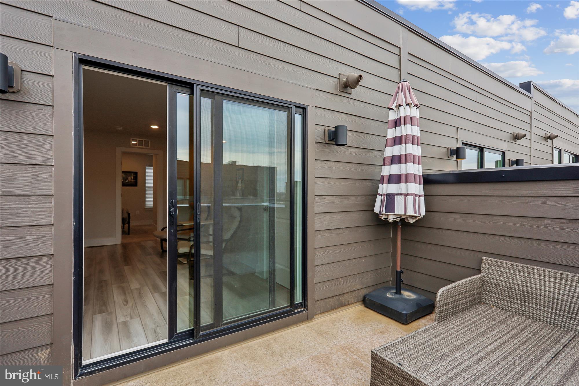 112 Glass Lane Baltimore, MD 21230 - Photo 34 of 49 Upper Level Balcony