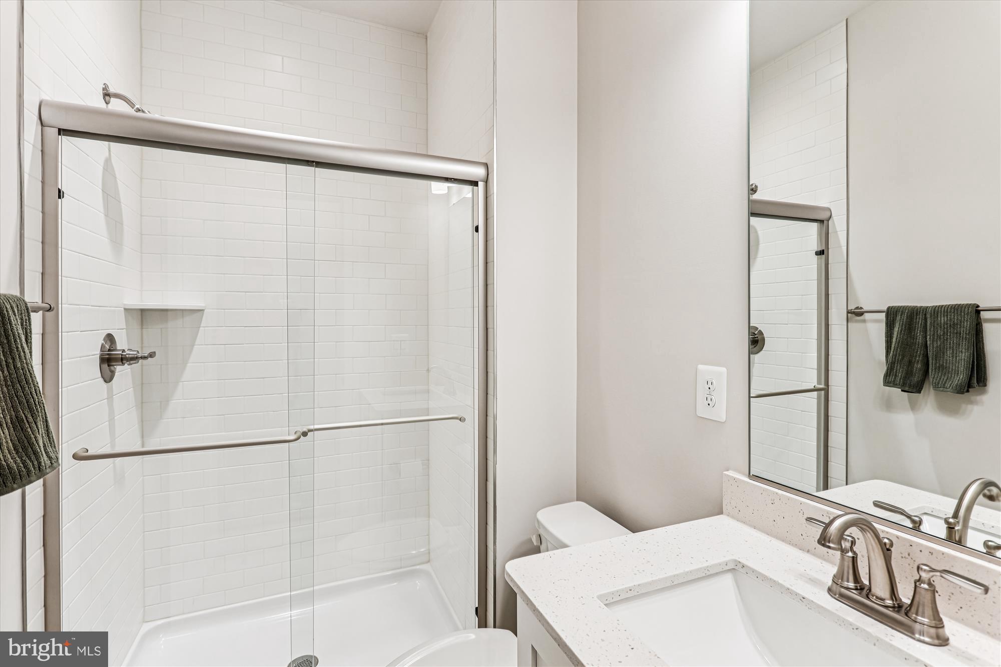 112 Glass Lane Baltimore, MD 21230 - Photo 40 of 49 1st Floor Full Bath