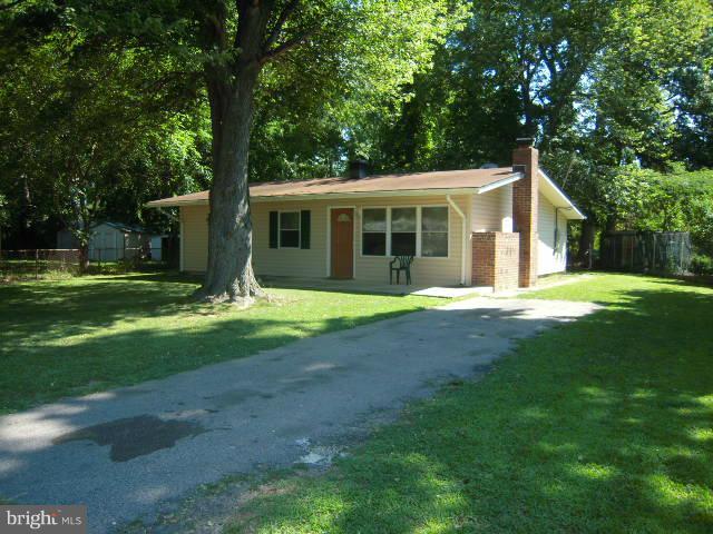 13725 Joyce Road Woodbridge, VA 22191 - Photo 6 of 24 Front of Home