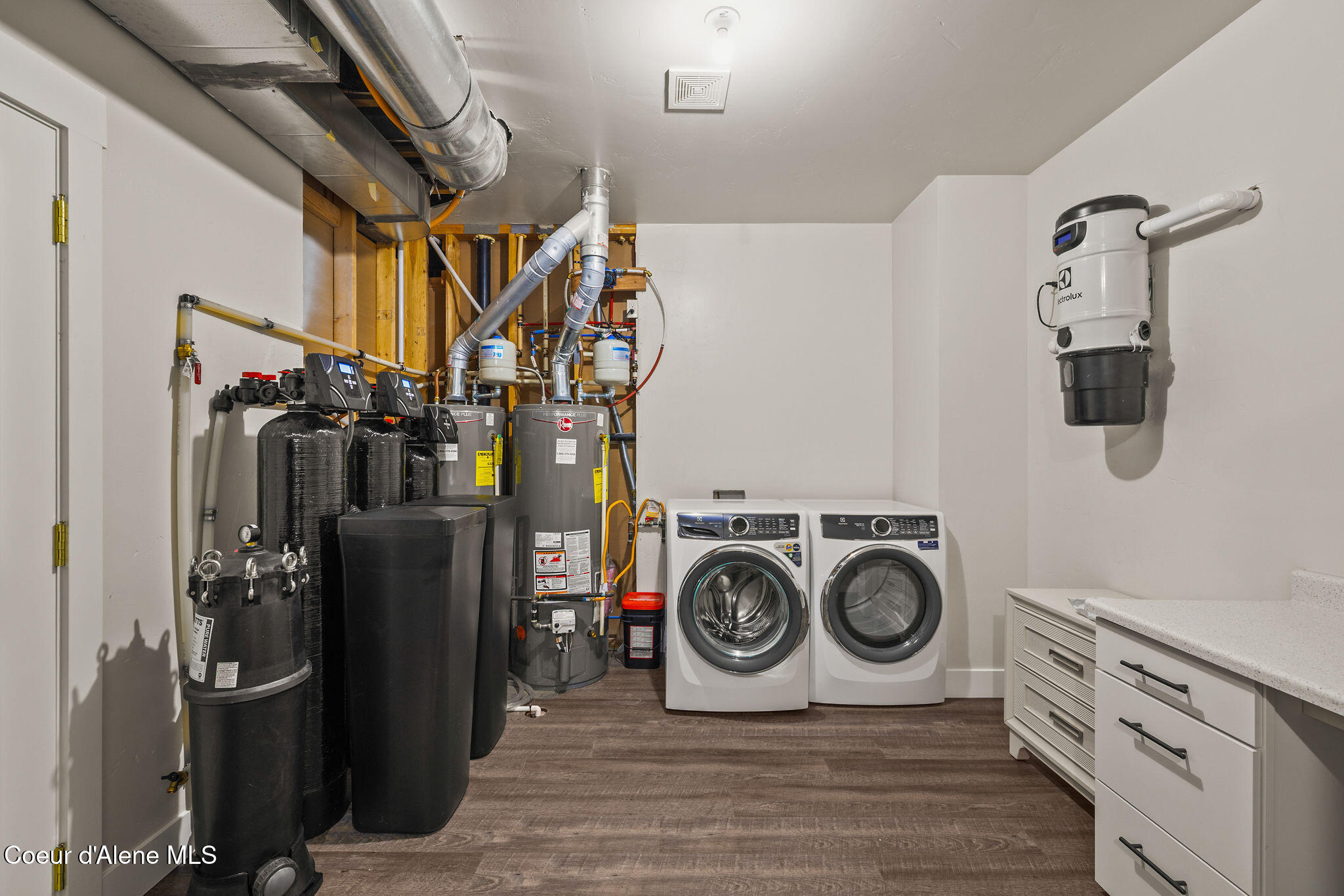 15746 North Pinewood Way Hayden, ID 83835 - Photo 53 of 97 Lower Level Laundry - Mechanical Room