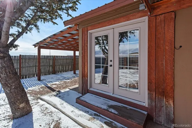 a view of a entryway door of the house