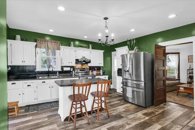 $230,000 | 727 East 500N Road, Gibson City, IL 60936