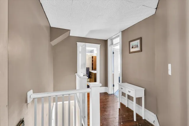 $230,000 | 727 East 500N Road, Gibson City, IL 60936