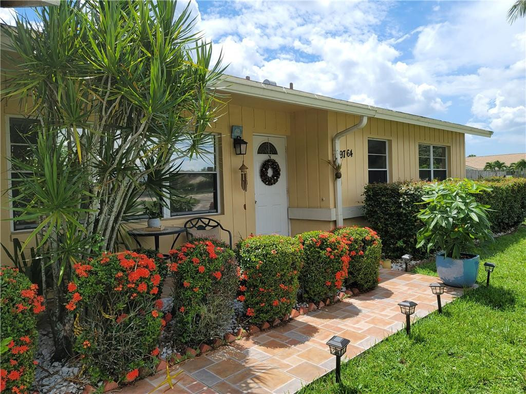 9764 Saddlebrook Drive Boca Raton, FL 33496 - Photo 3 of 26 Photo 3