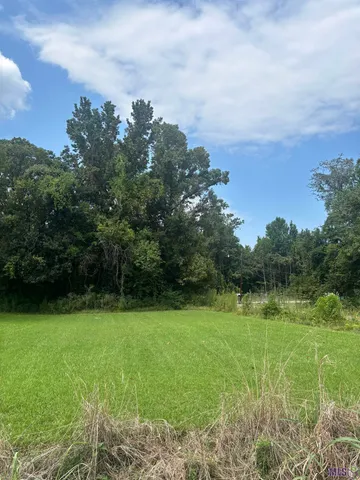 $9,900 | 881 St John Lane, Baton Rouge, LA 70807