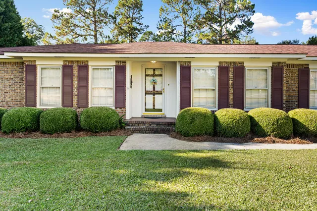 $239,900 | 294 Hampton Drive, Orangeburg, SC 29118