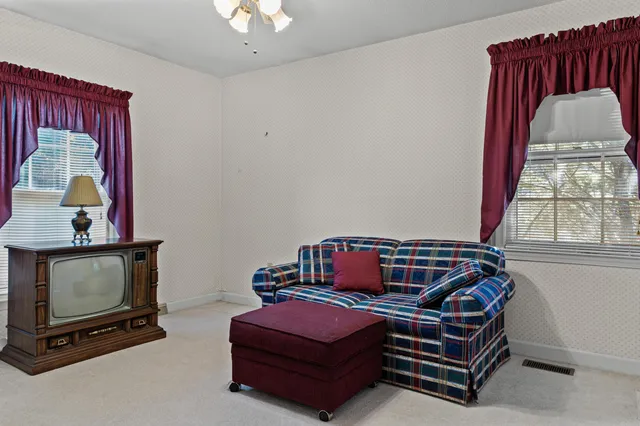 $239,900 | 294 Hampton Drive, Orangeburg, SC 29118