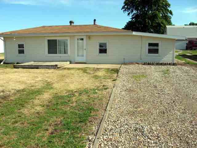 13604 Hurt Road Pekin, IL 61554 - Photo 1 of 6