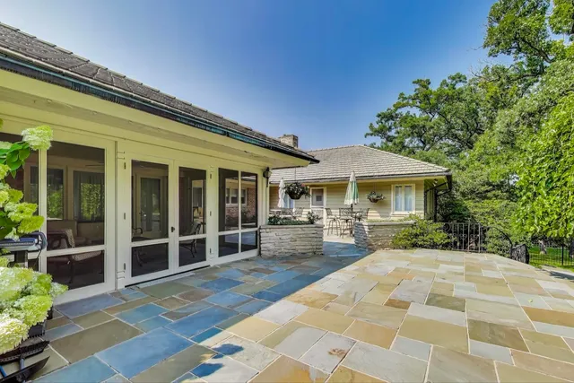 $3,925,000 | 6500 Shady Lane, Burr Ridge, IL 60527