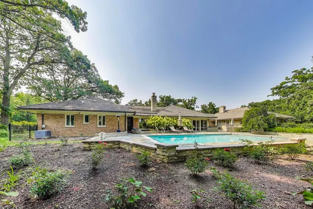 $3,925,000 | 6500 Shady Lane, Burr Ridge, IL 60527