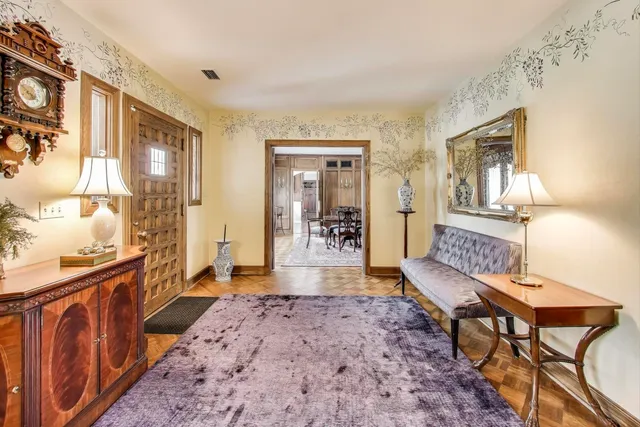 $3,925,000 | 6500 Shady Lane, Burr Ridge, IL 60527