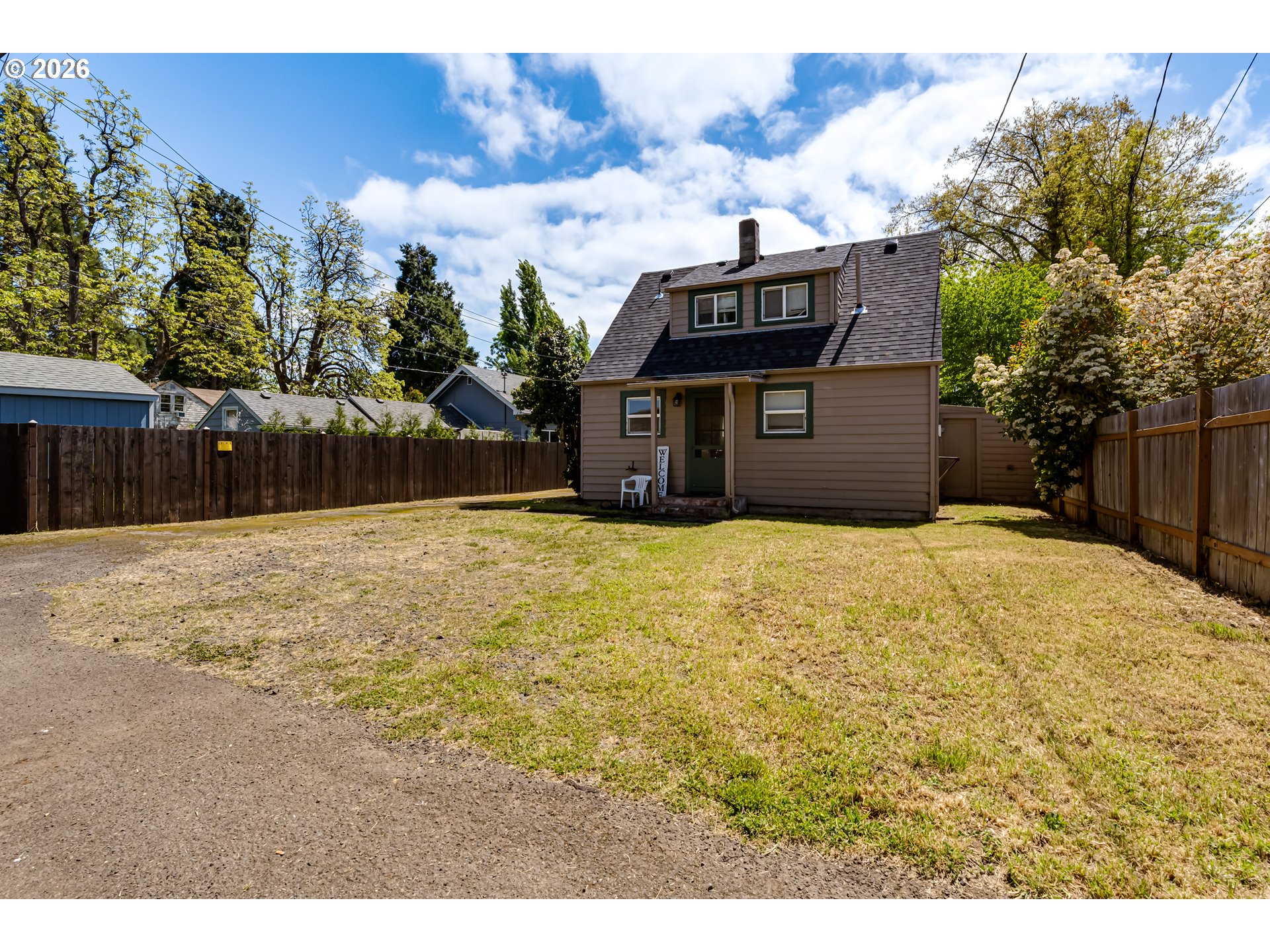 650-656 F Street Springfield, OR 97477 - Photo 3 of 9 View