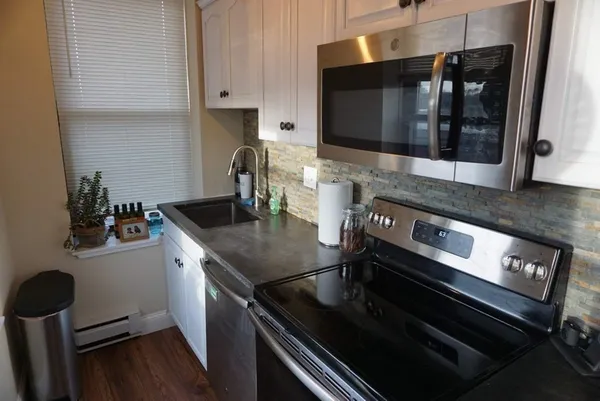 $2,500 | 2 Cypress Road, Unit 205, Boston, MA 02135