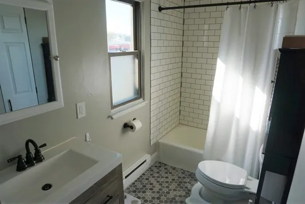 $2,500 | 2 Cypress Road, Unit 205, Boston, MA 02135