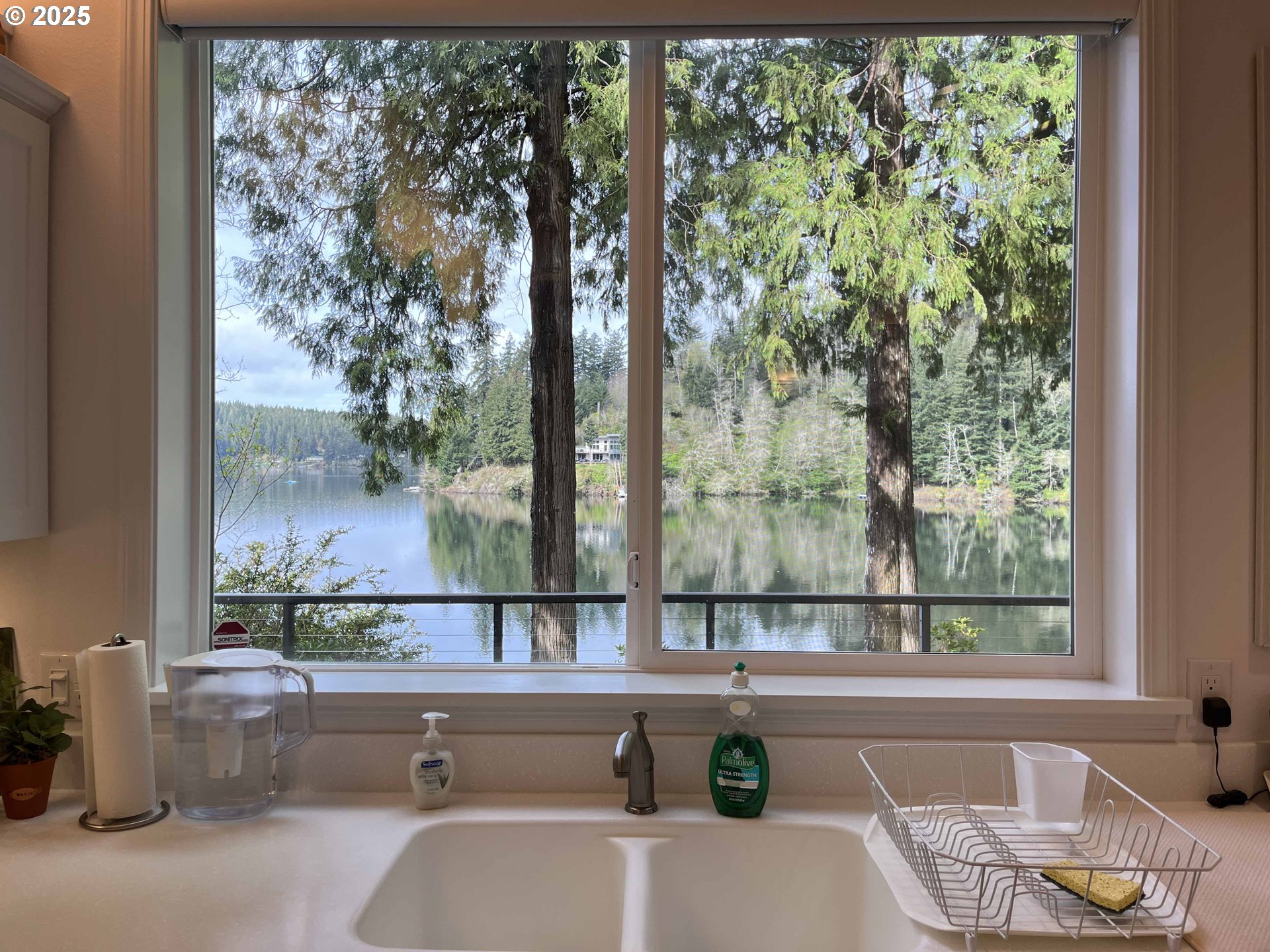 88988 Dahlin Road Florence, OR 97439 - Photo 24 of 42 Gallery Image 24