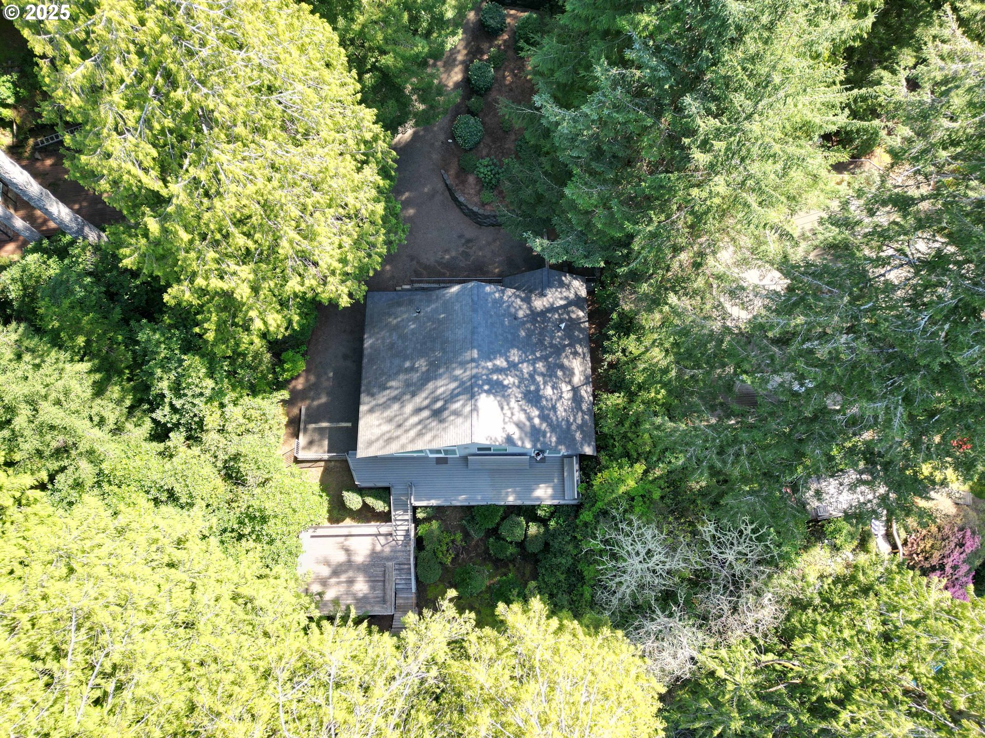 88988 Dahlin Road Florence, OR 97439 - Photo 6 of 42 Gallery Image 6