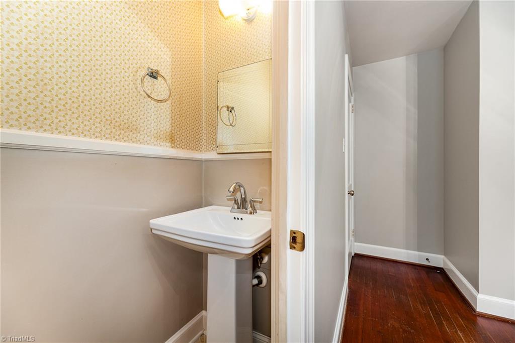 2080 Welfare Road Winston-Salem, NC 27127 - Photo 17 of 38 Gallery Image 17