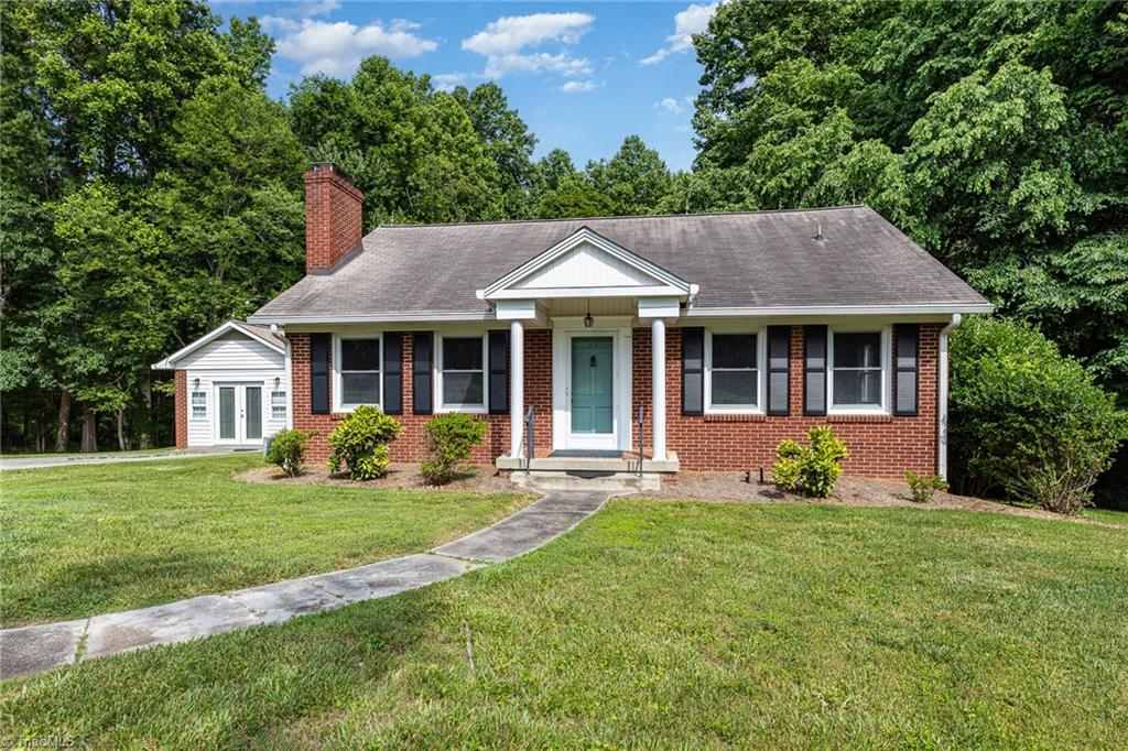 2080 Welfare Road Winston-Salem, NC 27127 - Photo 4 of 38 Gallery Image 4