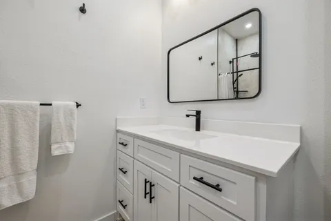 $400,000 | 133 Guices Creek Road, Cumberland City, TN 37050