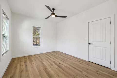 $400,000 | 133 Guices Creek Road, Cumberland City, TN 37050