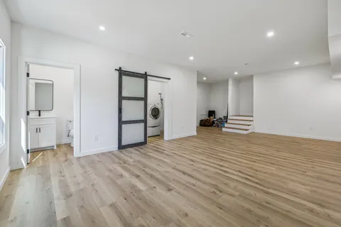 $400,000 | 133 Guices Creek Road, Cumberland City, TN 37050