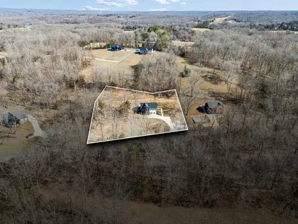 $400,000 | 133 Guices Creek Road, Cumberland City, TN 37050