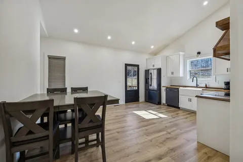 $400,000 | 133 Guices Creek Road, Cumberland City, TN 37050