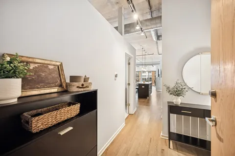 $599,000 | 1000 West Adams Street, Unit 705, Chicago, IL 60607