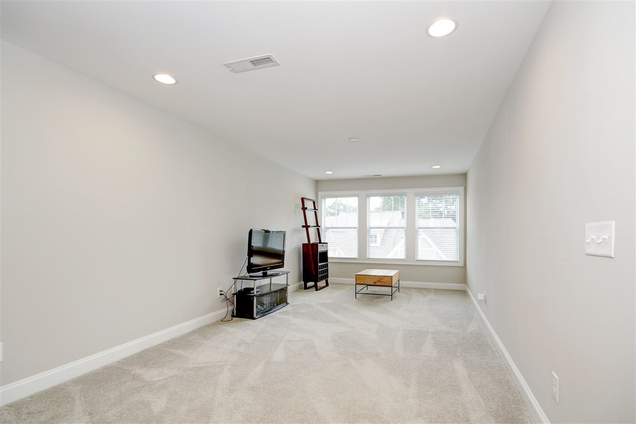 788 Fallon Grove Way Raleigh, NC 27608 - Photo 22 of 30 Photo 22