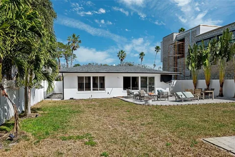 $620,000 | 735 Snell Isle Boulevard Northeast, St. Petersburg, FL 33704