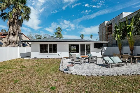 $620,000 | 735 Snell Isle Boulevard Northeast, St. Petersburg, FL 33704