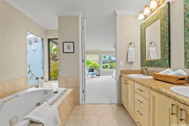 $998,000 | 123 A Maunalua Avenue, Unit 15, Honolulu, HI 96821