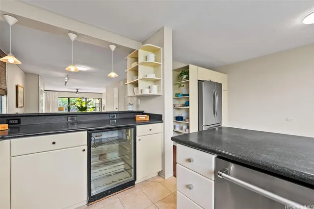 $998,000 | 123 A Maunalua Avenue, Unit 15, Honolulu, HI 96821