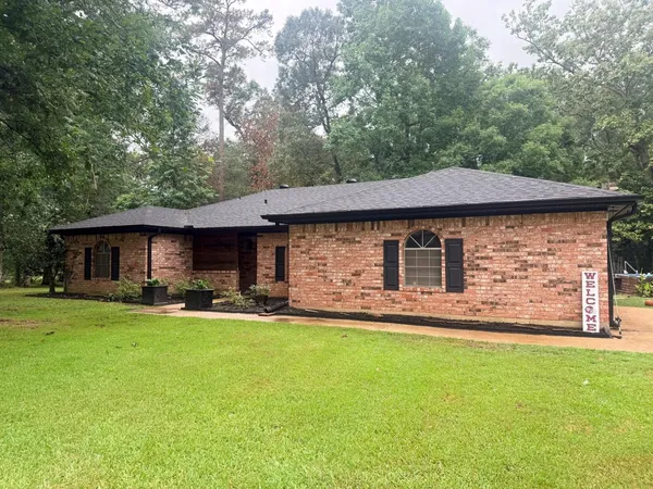 $268,000 | 4645 Woodhaven Street, Vidor, TX 77662
