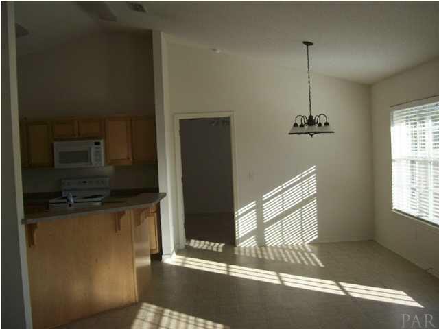 2026 Ziglar Road Cantonment, FL 32533 - Photo 4 of 9